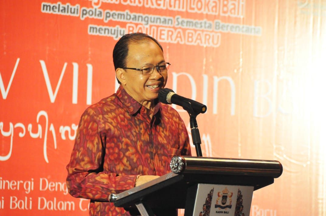 podiumnews.com-Gubernur Koster Terbitkan Pergub Tata Kelola Pariwisata Bali